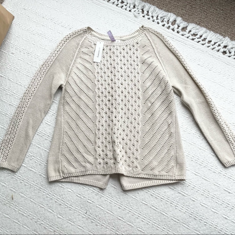 NWT Francesca’s Sweater
